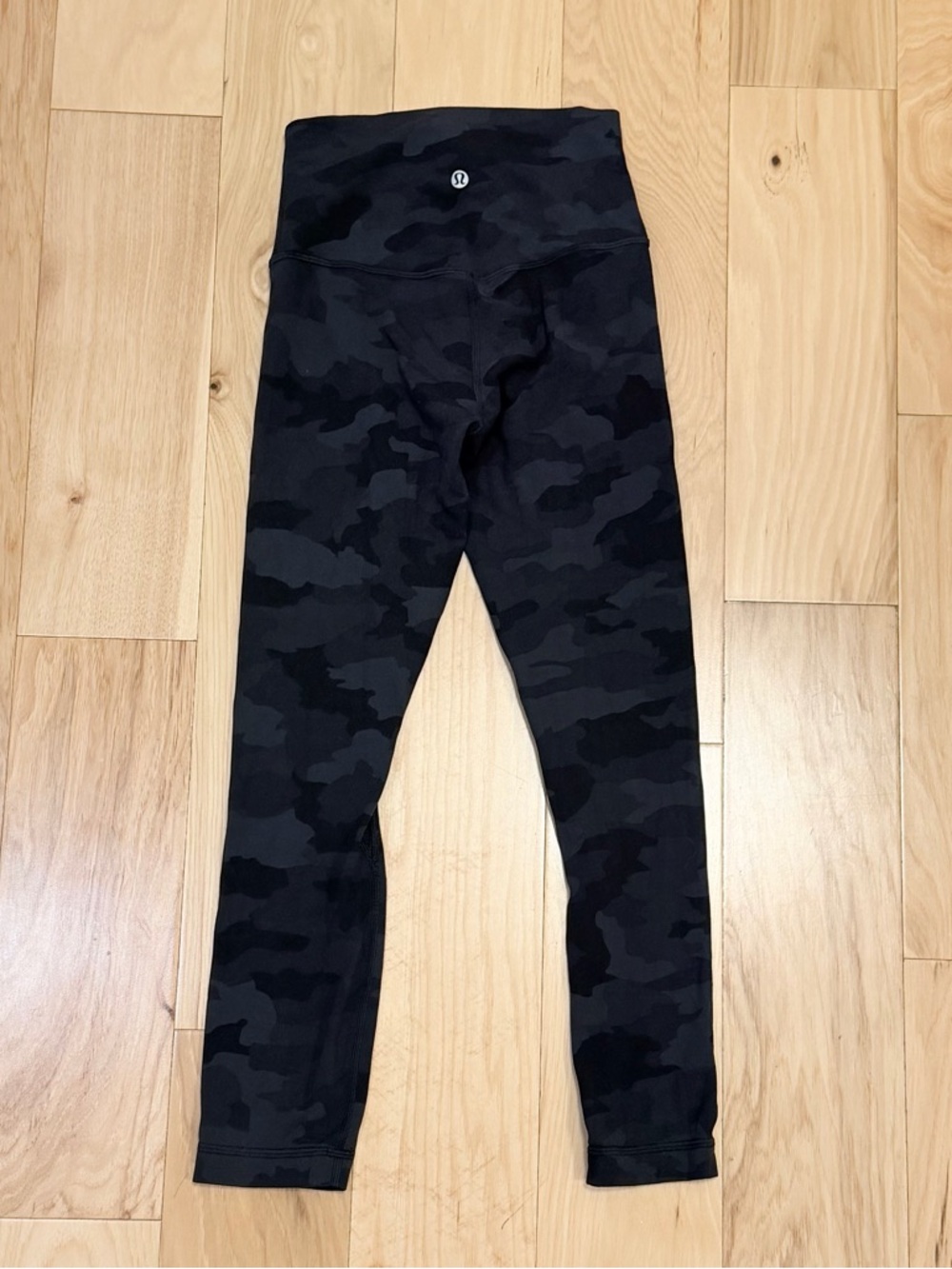 Lululemon Women’s Align Crop Leggings 23"